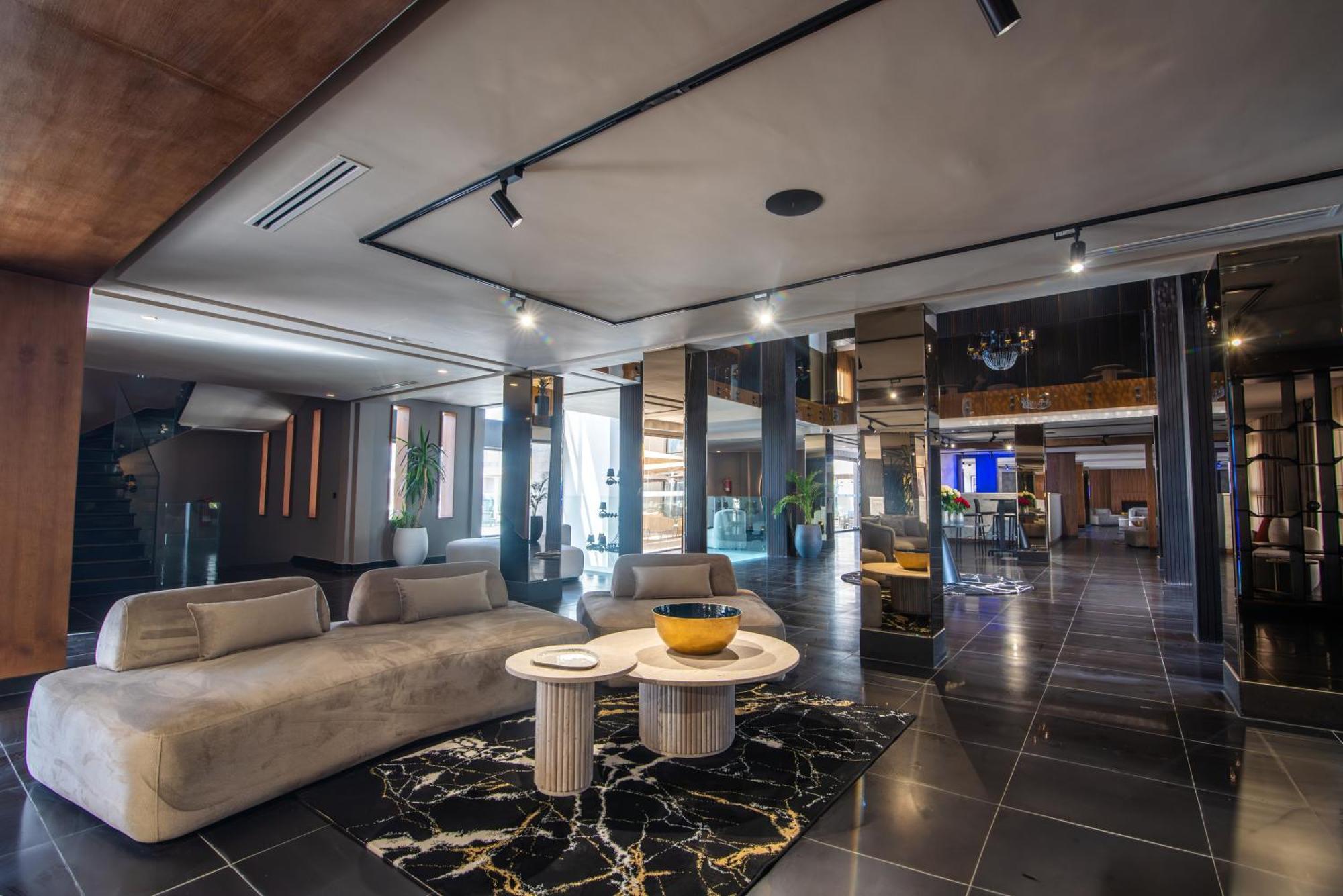Dominium Palace 阿加迪尔 外观 照片 The lobby of the hotel
